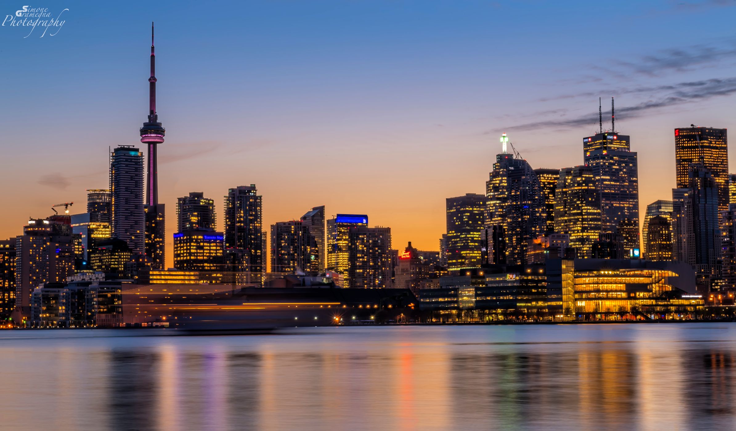 Toronto Polson Pier, Canada