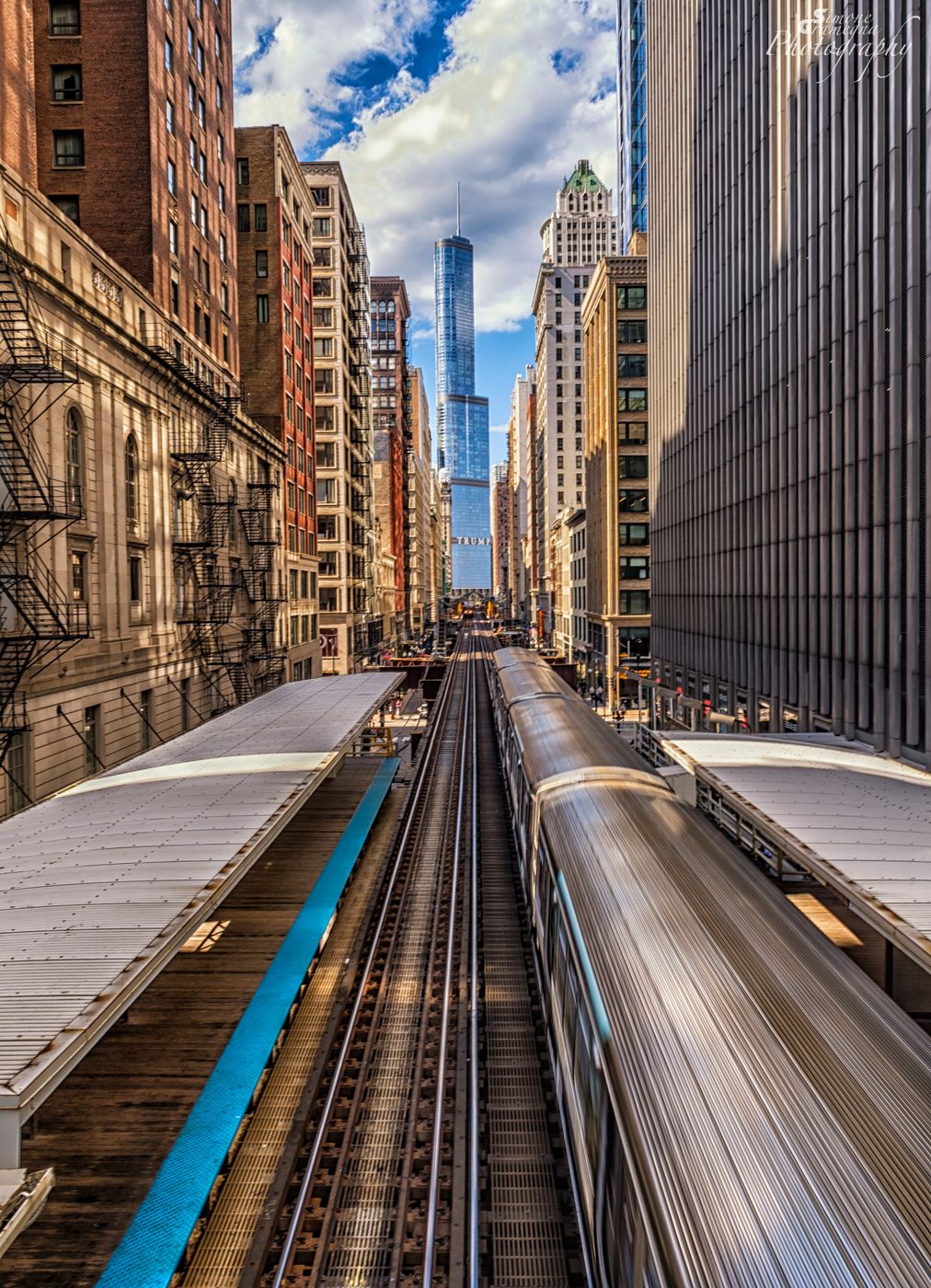 Trump Tower from Adams/Wabash, Chicago, USA