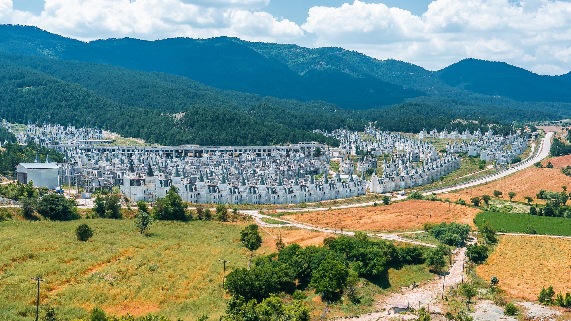 burj-al-babas-mudurnu-abandoned-place-turkey