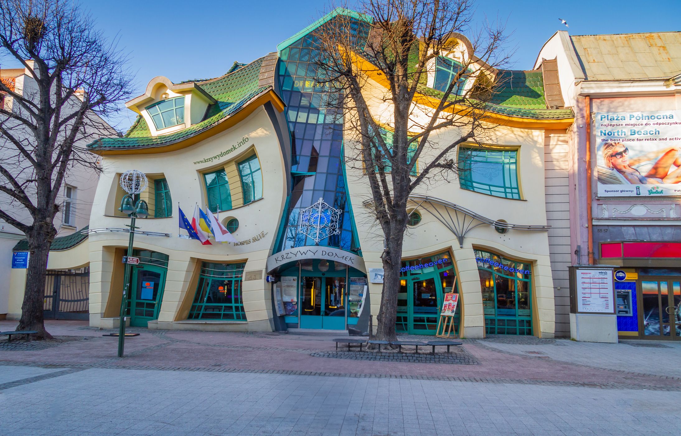 10 Most Unusual Buildings That Are Surprisingly Real 10 Most Unusual Buildings That Are Surprisingly Real