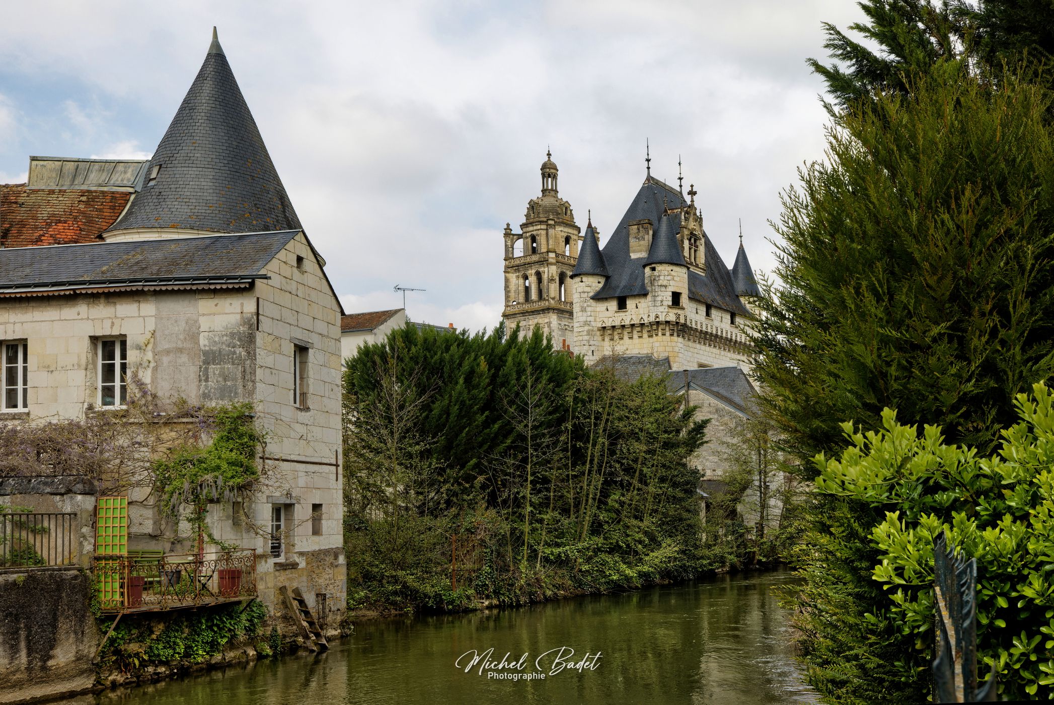 Edge of the Indre in Loches, France