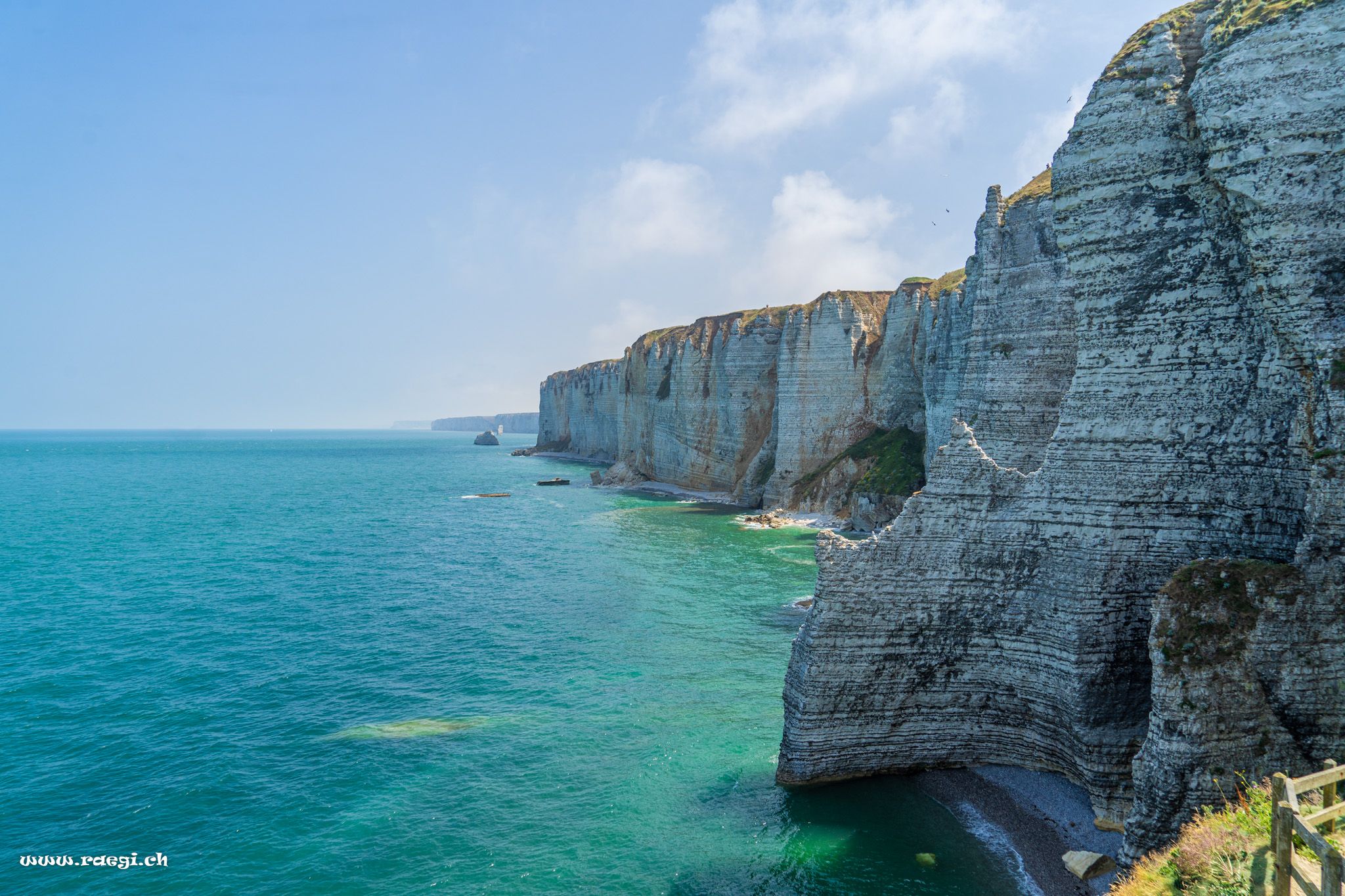 Étretat vue du ciel, France