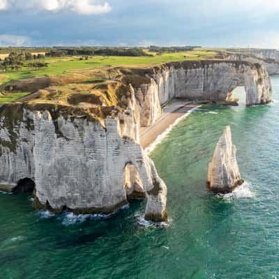 Étretat vue du ciel, France