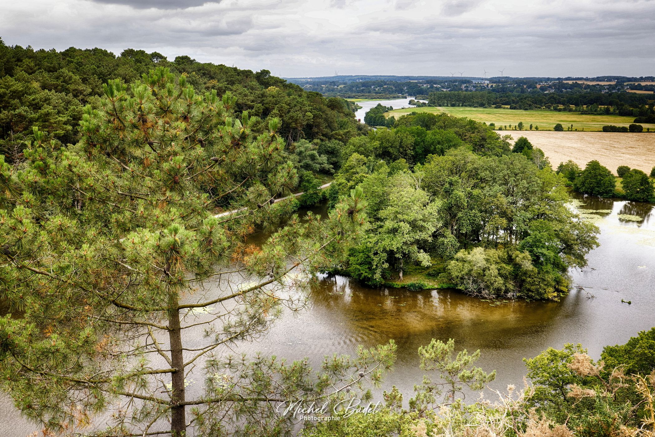 L'île aux Pies, France