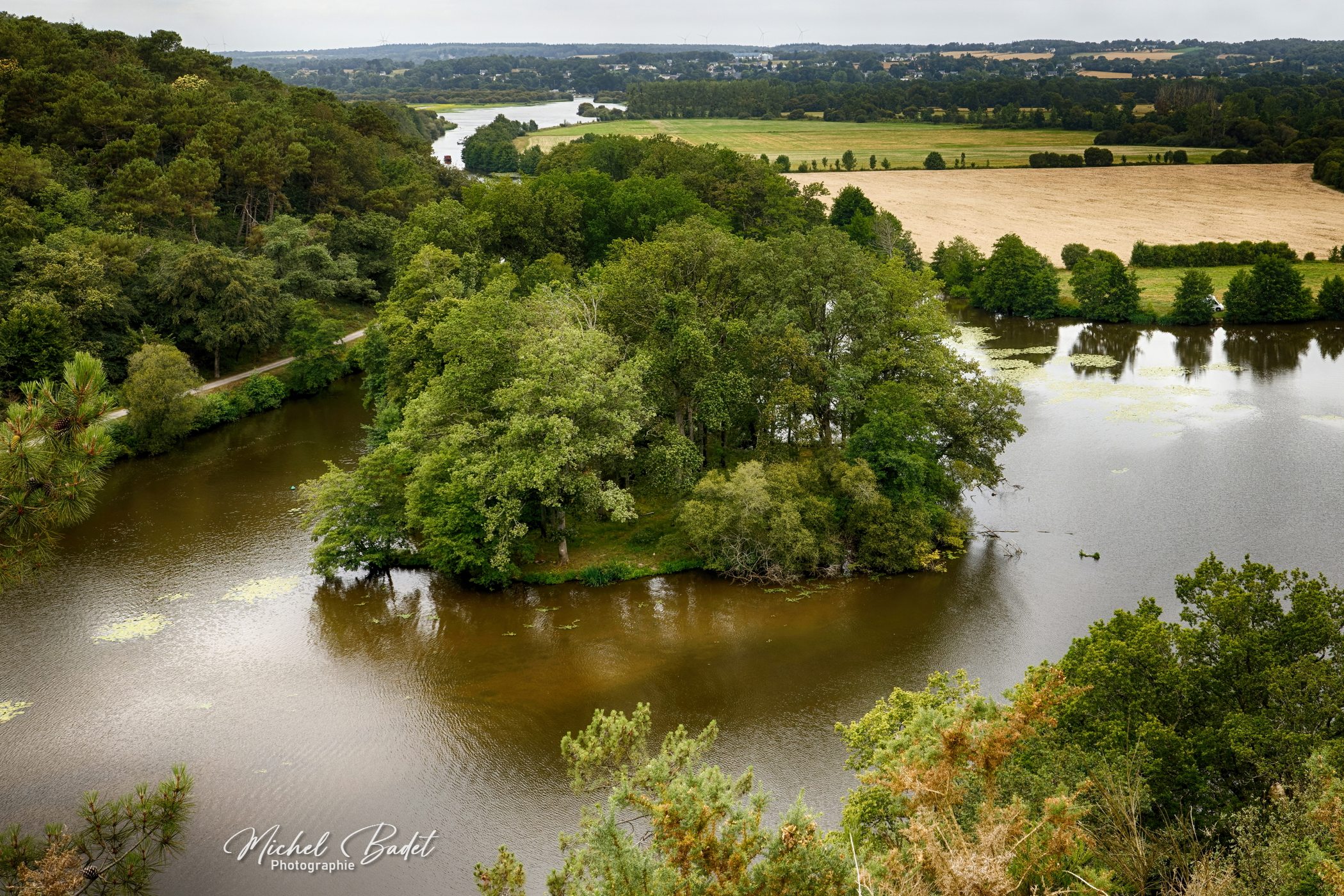 Top 3 Photo Spots at Oust in 2024