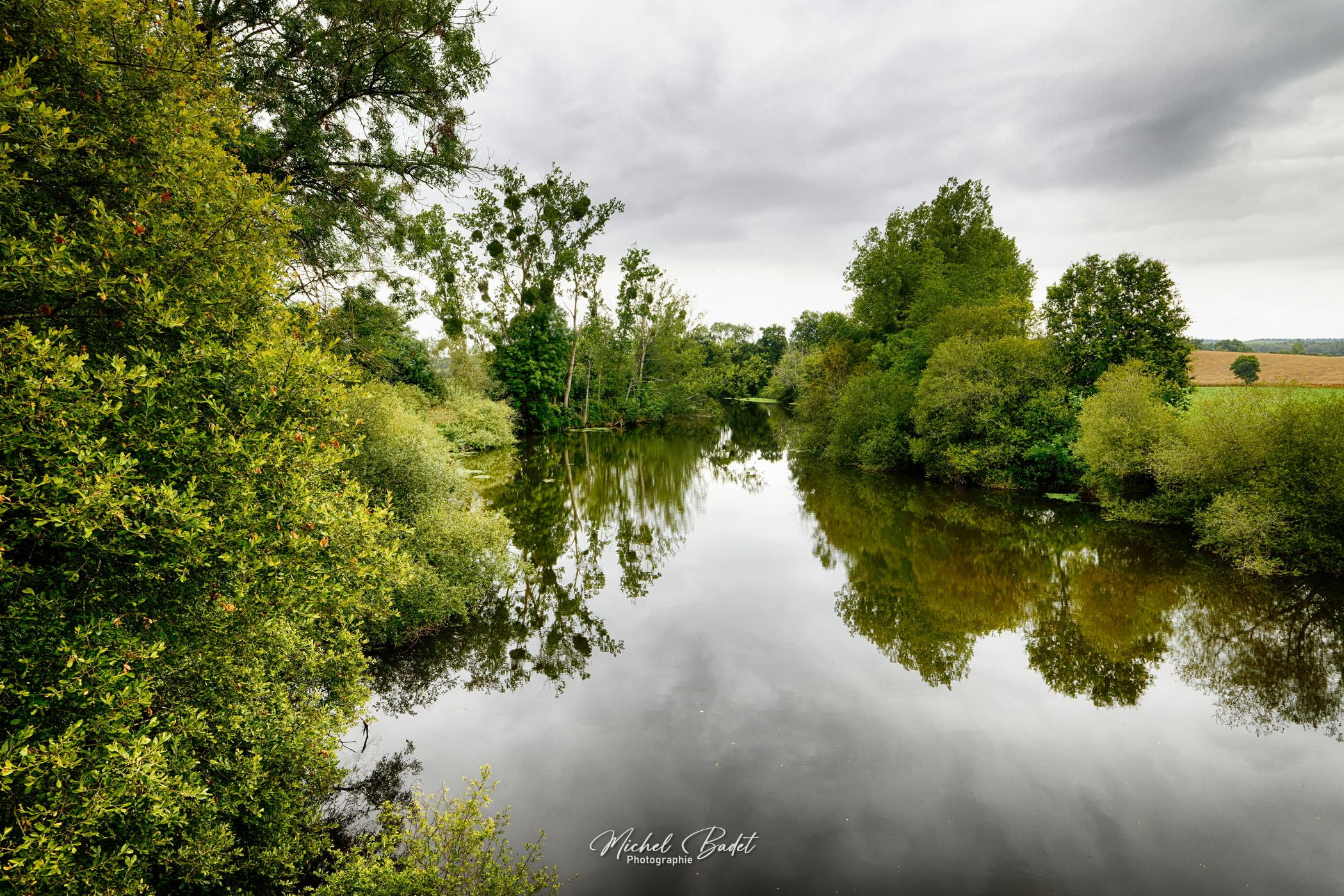 Oust river at Glénac, France