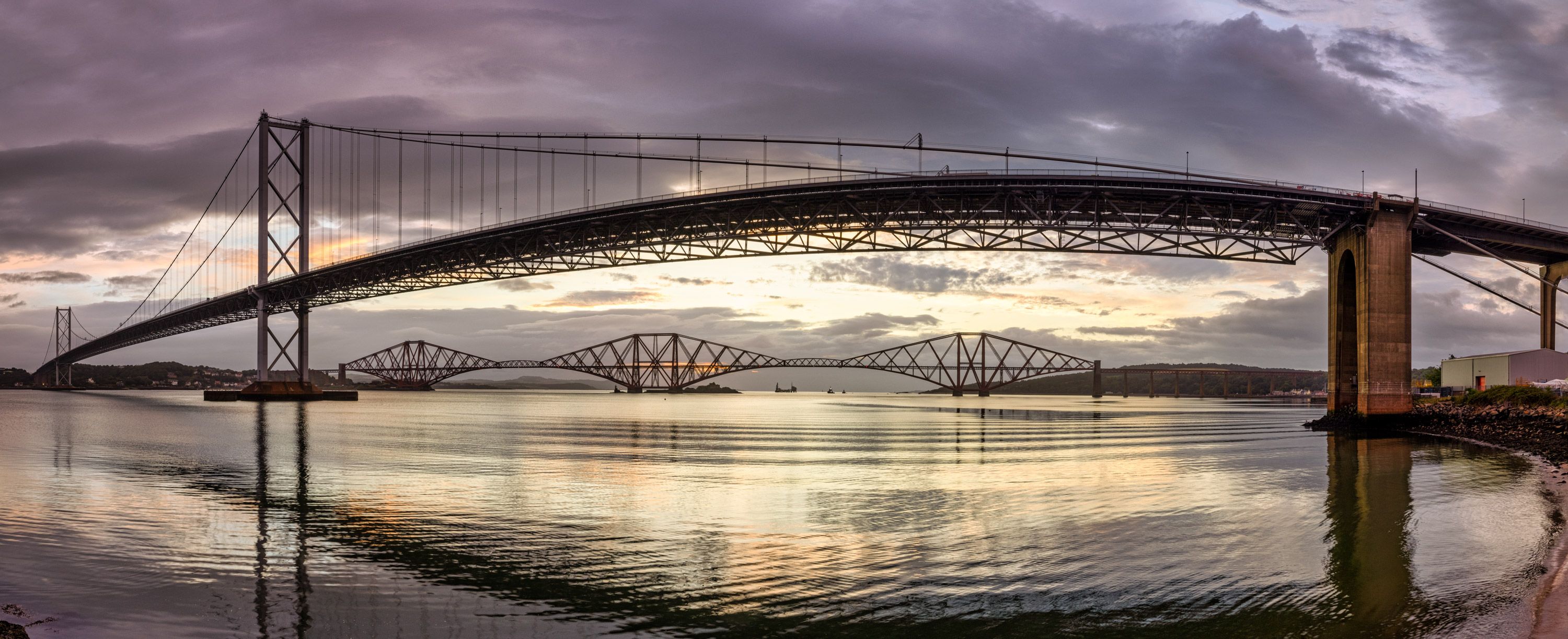 2 Bridges Forth Bridge, Edinburgh, Scotland, United Kingdom
