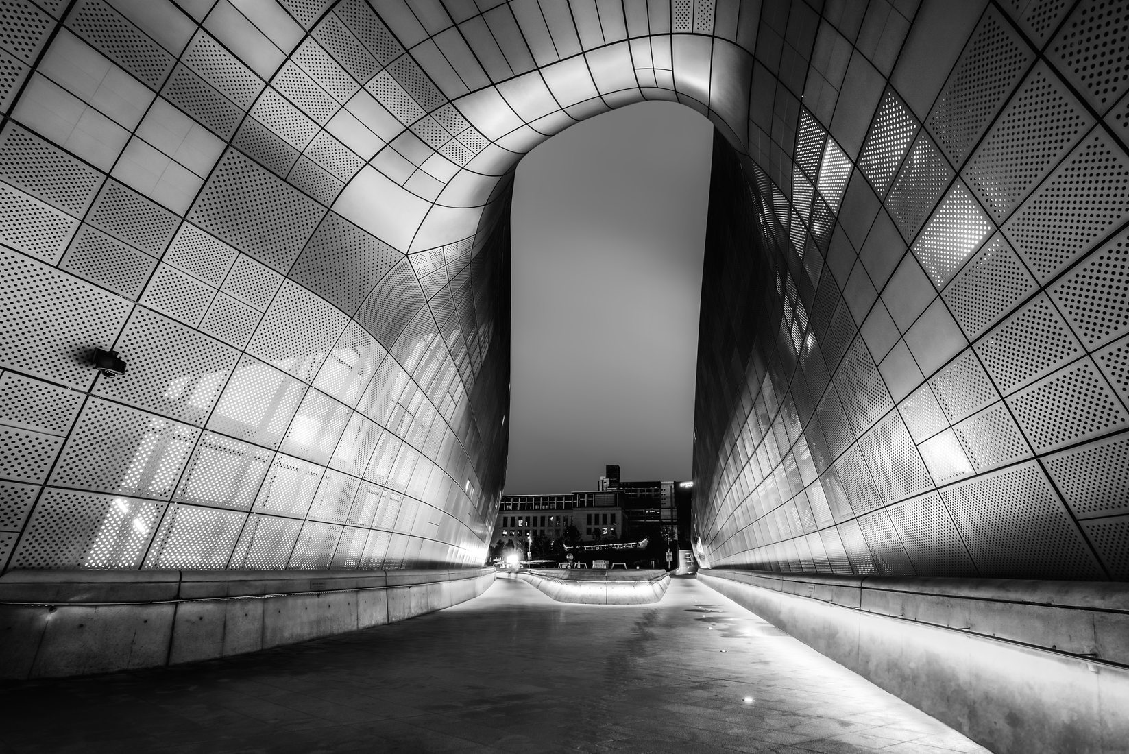 Dongdaemun Design Plaza Seoul, South Korea