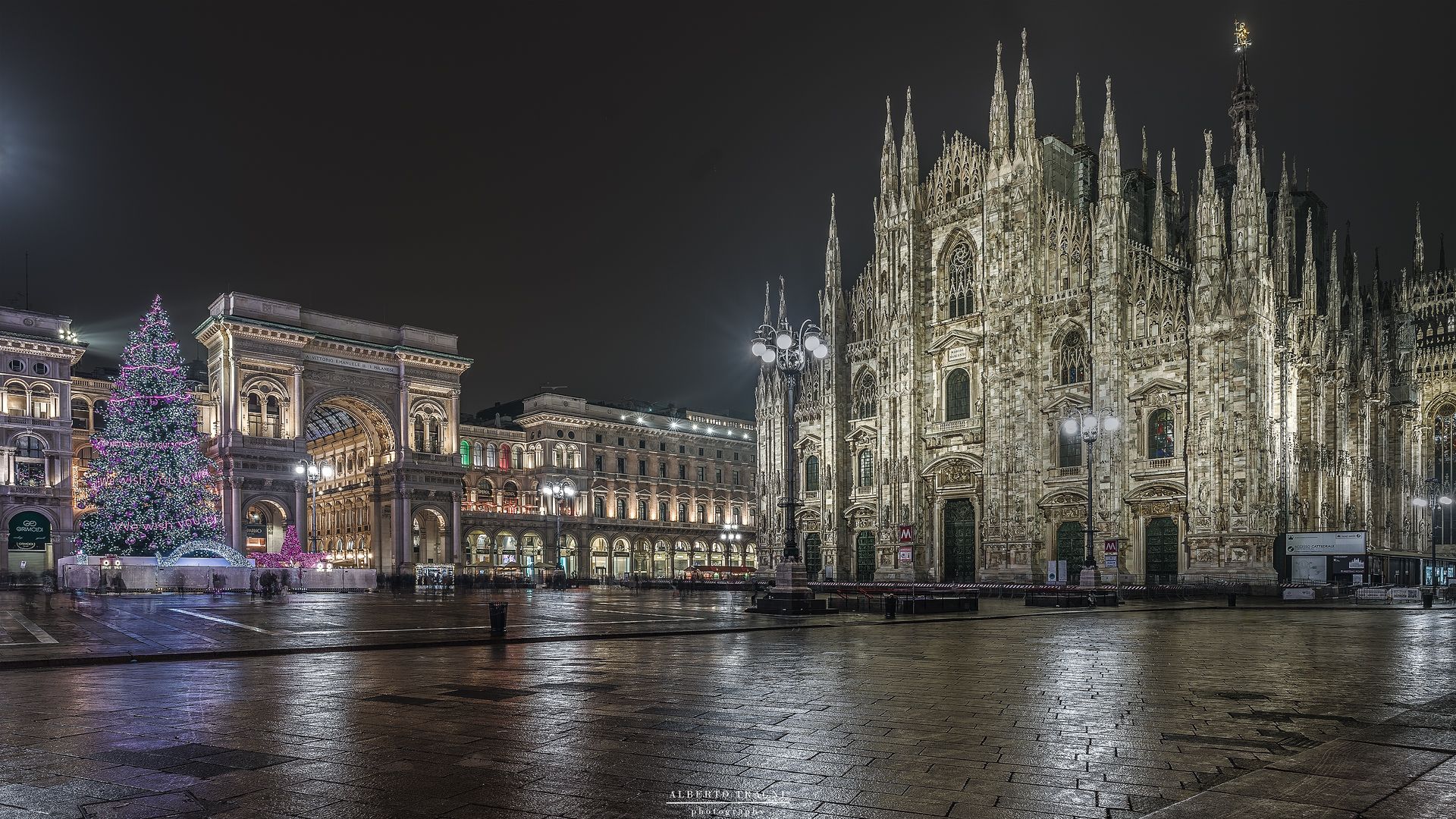 Duomo di Milano, Italy