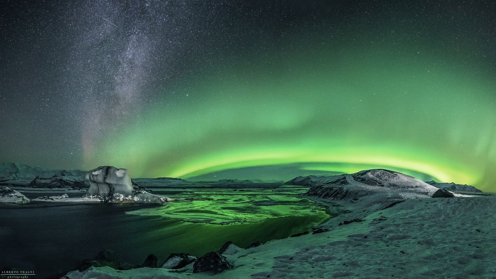 Glacial Lagoon at Jökulsárlón, Iceland
