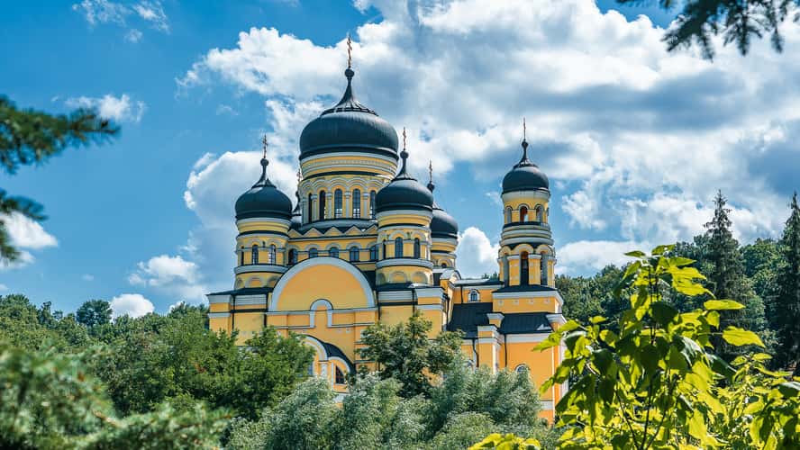 Hâncu Monastery, Moldova