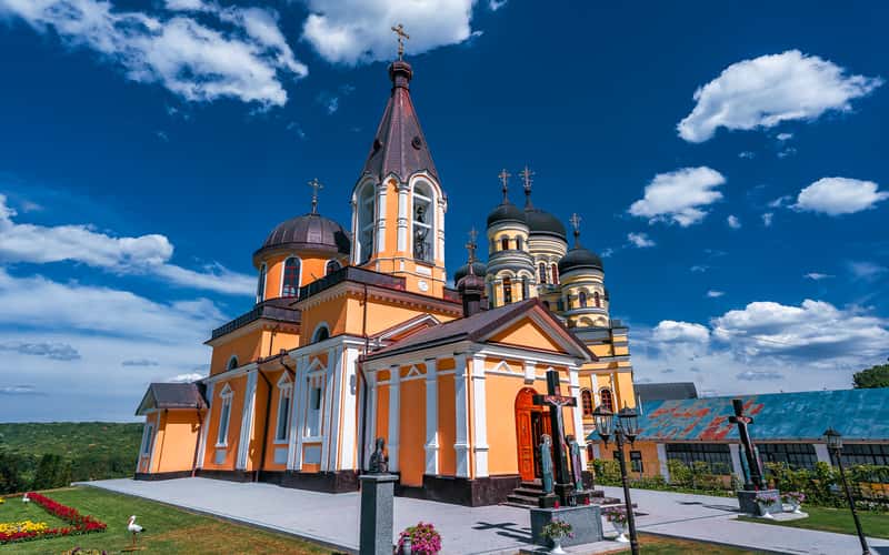 Hâncu Monastery, Moldova