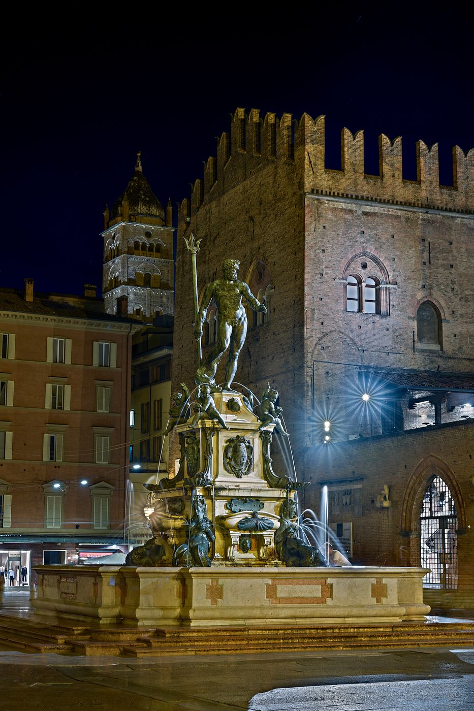Piazza Nettuno, Italy