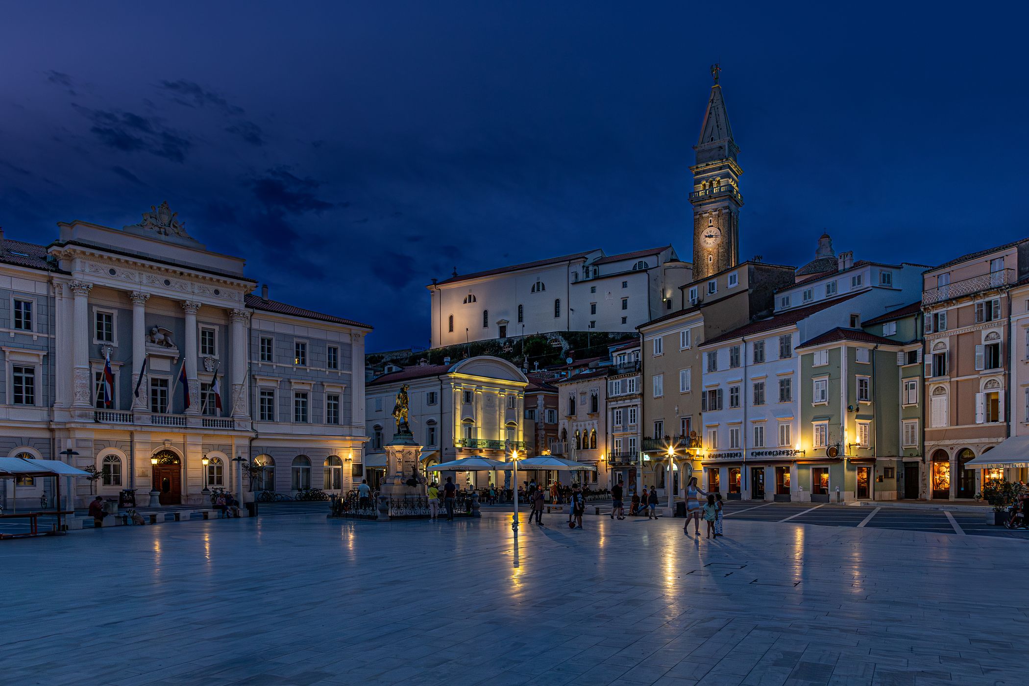 Tartini Square, Slovenia