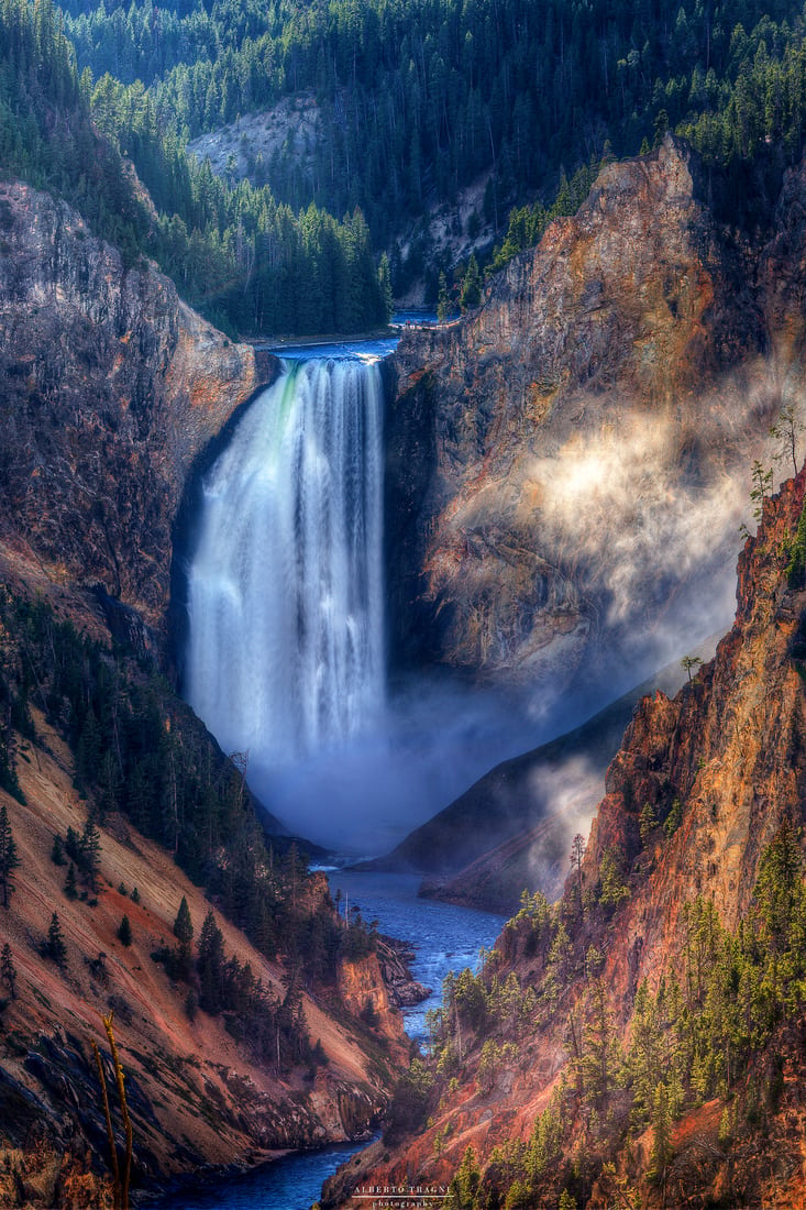 View of the Lower Falls, Yellowstone National Park, USA