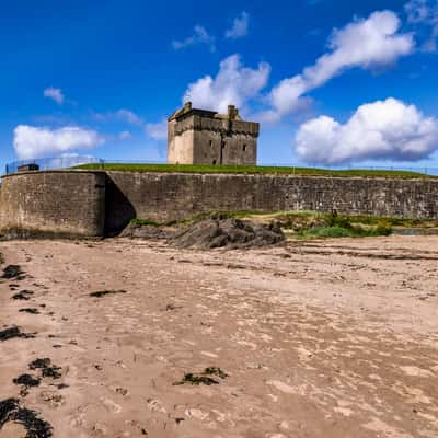 Beach, Broughty Castle Museum, Dundee, Scotland, UK, United Kingdom