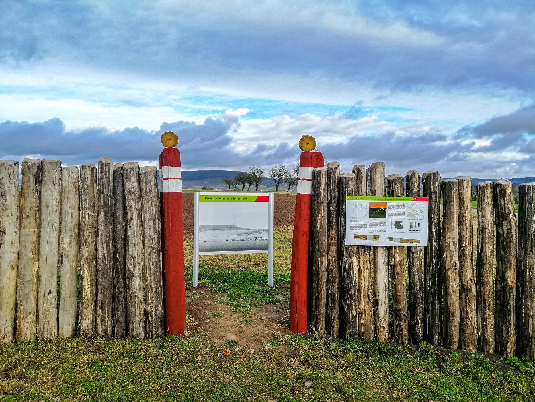 Begehbares Modell der Kreisgrabenanlage Ippesheim., Germany