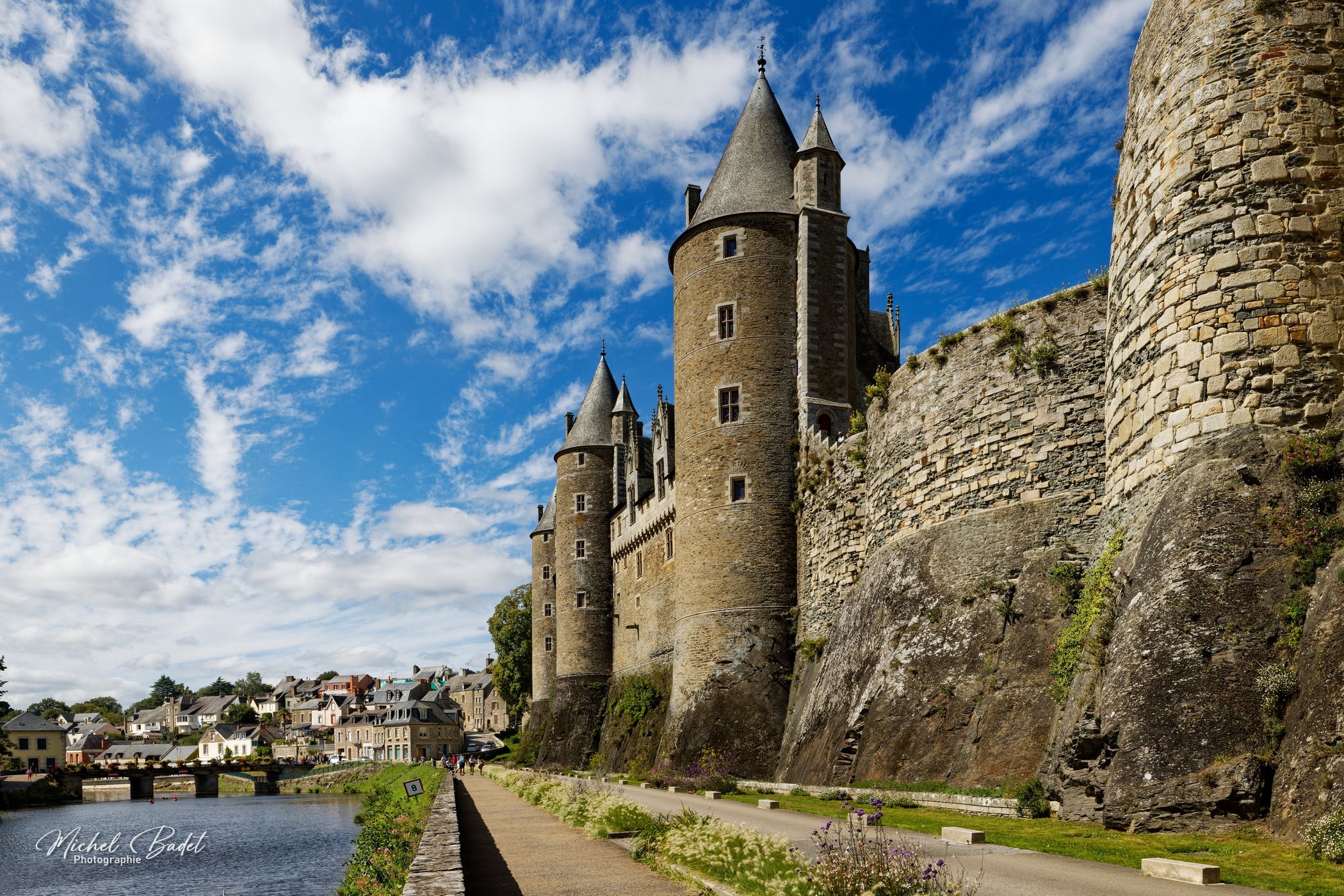 Castle of Josselin from l'Oust, France