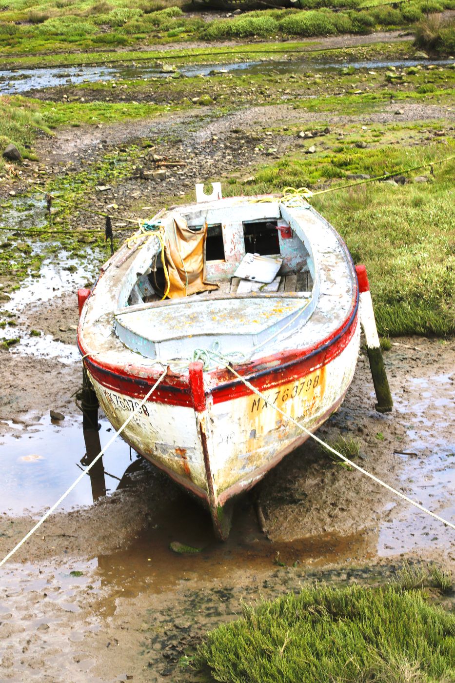 Cimetière de bateaux/ Ship cemetery, France