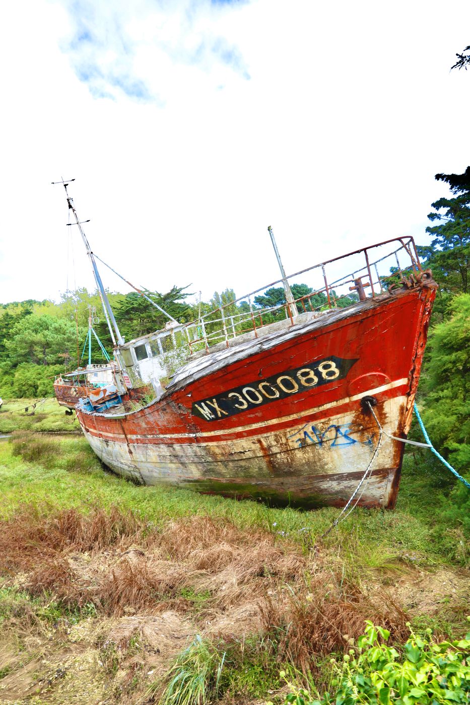 Cimetière de bateaux/ Ship cemetery, France