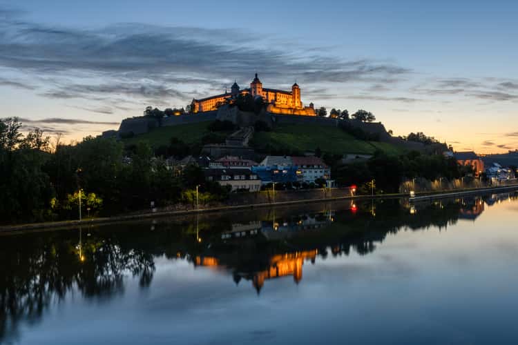 The view of Festung Marienberg from the Ludwigsbrücke