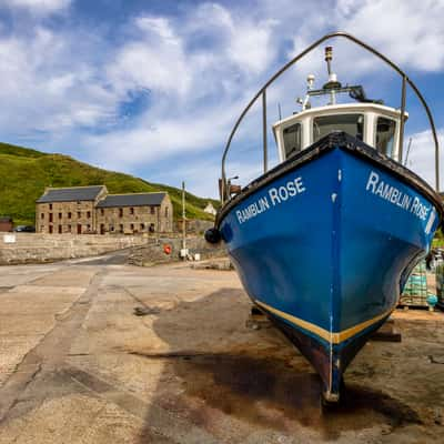 Fishing boat Lybster Lighthouse, Scotland, UK, United Kingdom