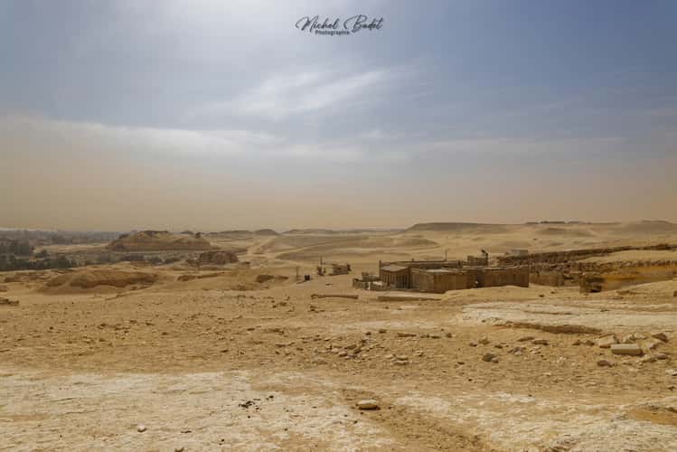 Gizeh and the pyramids