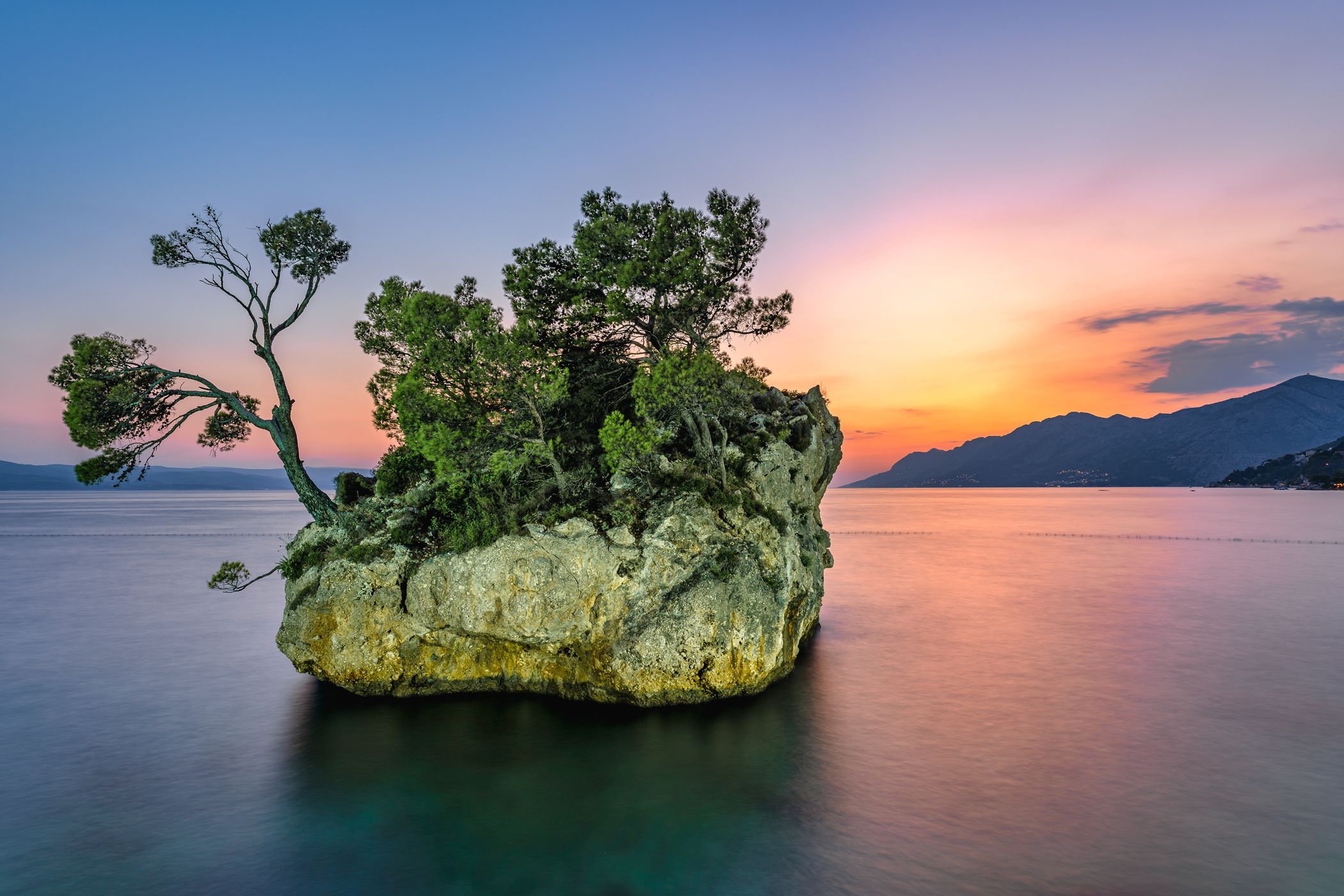 Kamen Brela, Croatia