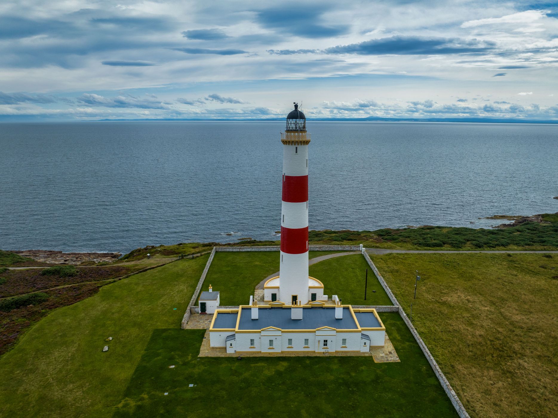 Looking east Tarbat Ness Lighthouse, Tain, Scotland, UK, United Kingdom