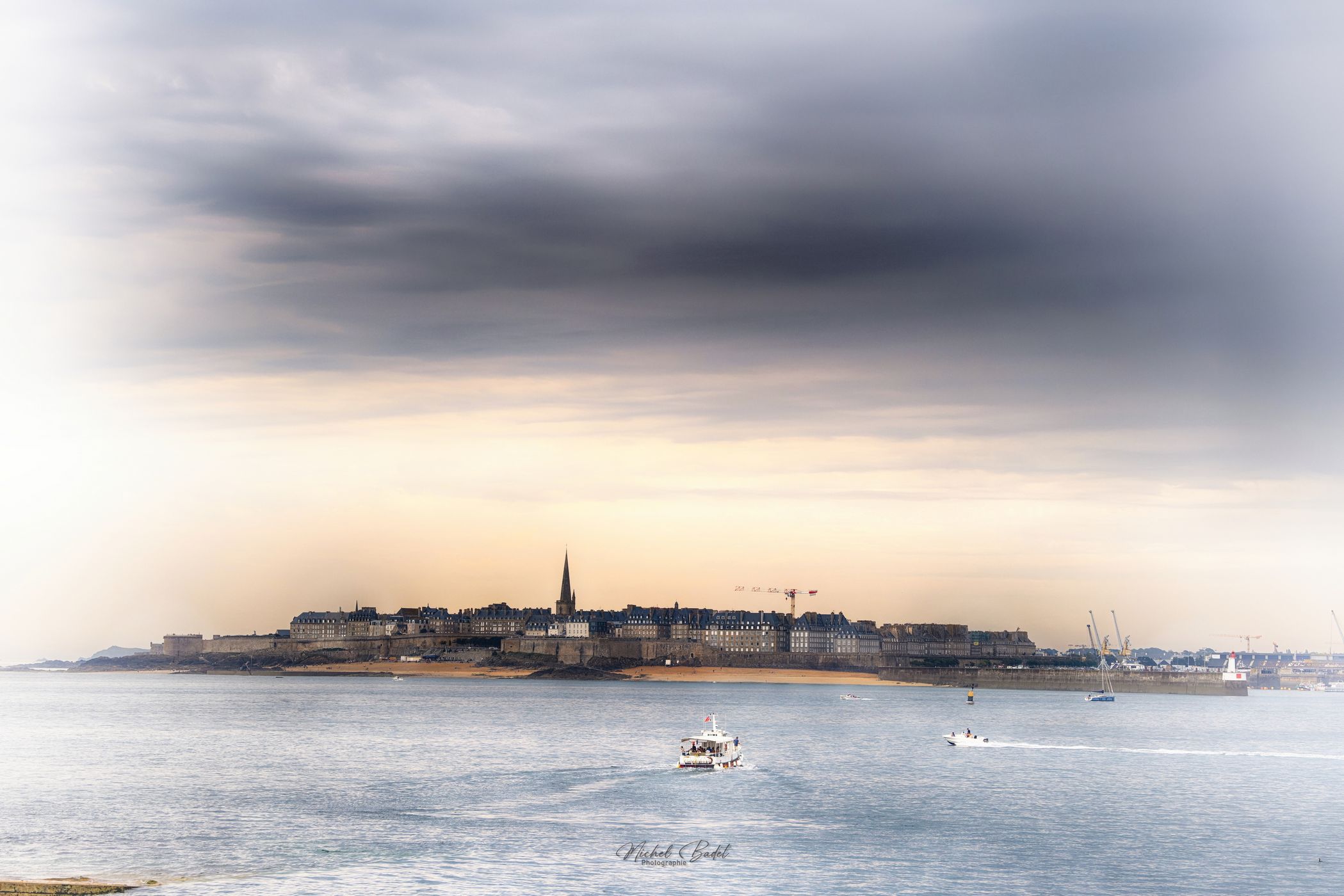 Ocean pool at Dinard, France