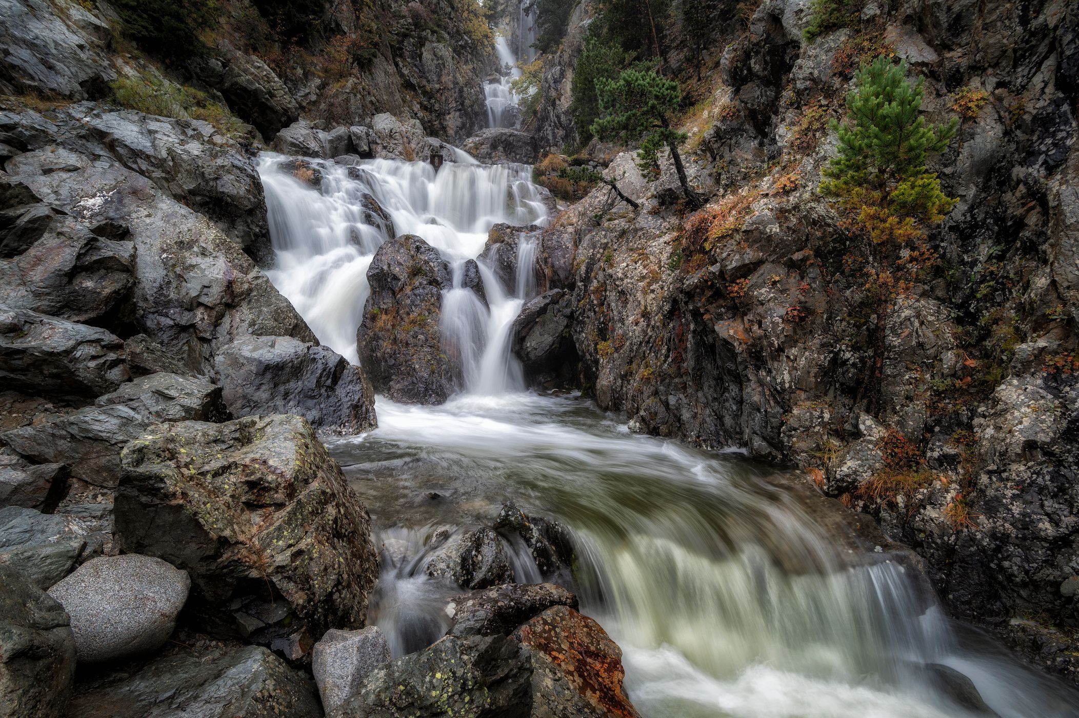 Baños de Panticosa waterfall, Spain