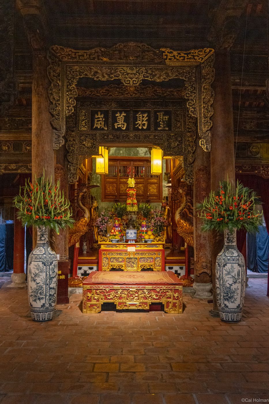 Đình Kim Ngần, Vietnam