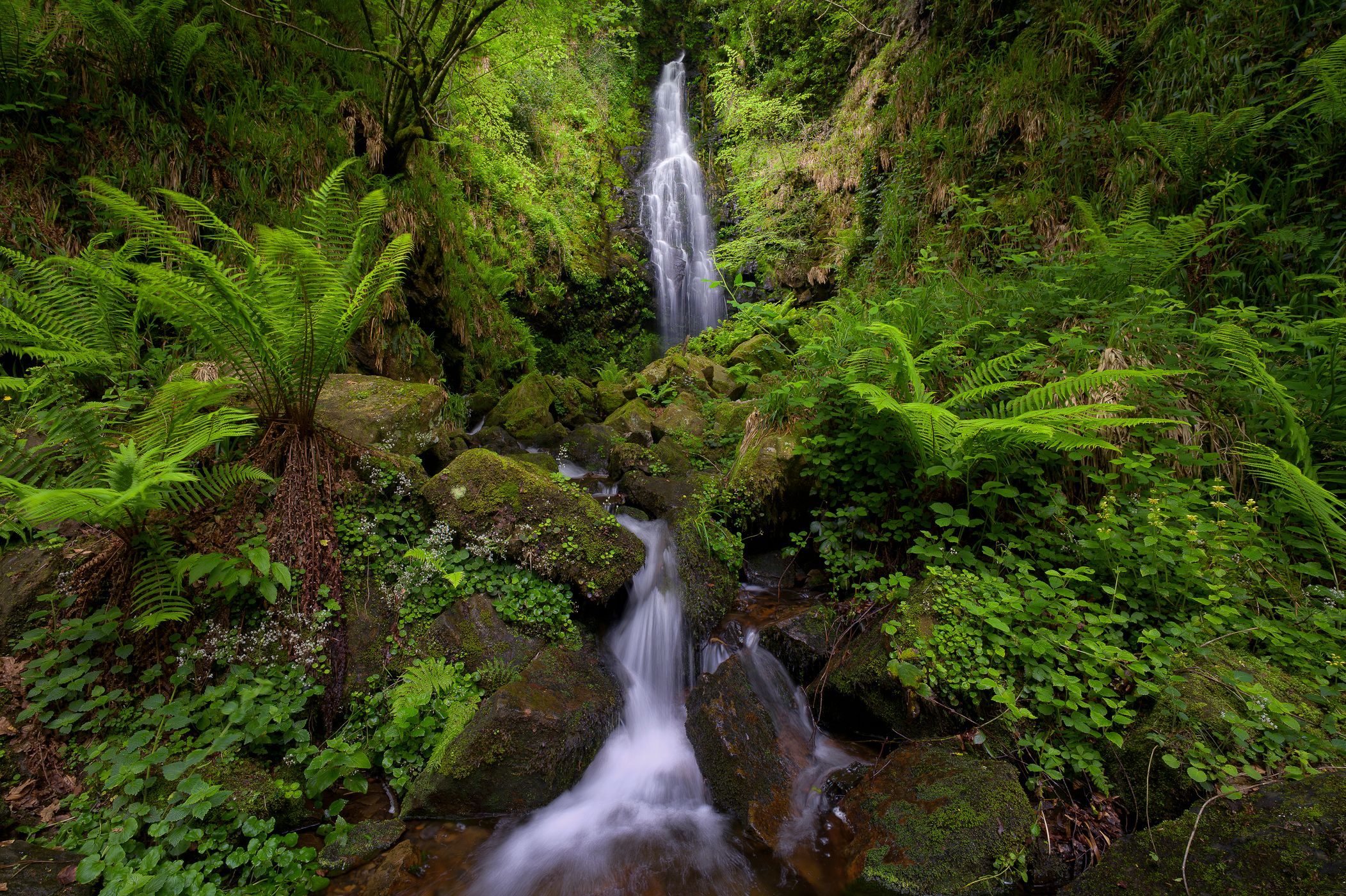 Cascada de Belaustegi, Spain