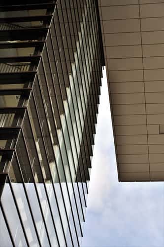 Kranhäuser from below, Cologne