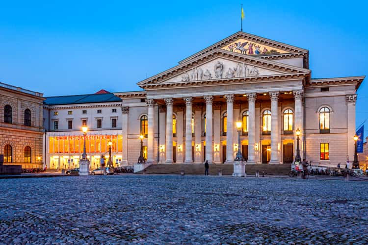 Max-Joseph-Platz, Munich