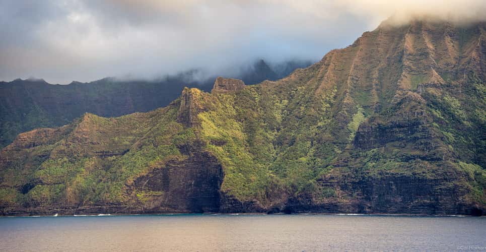 Nā Pali Coast State Wilderness Park