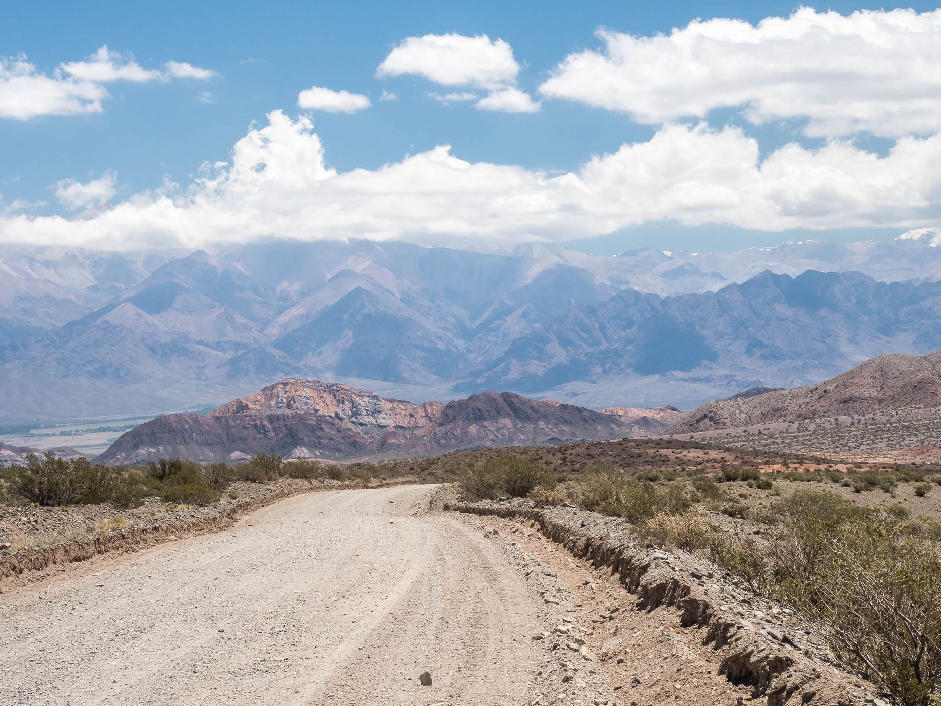 Ruta Provincial 52 northeast of Uspallata, Argentina