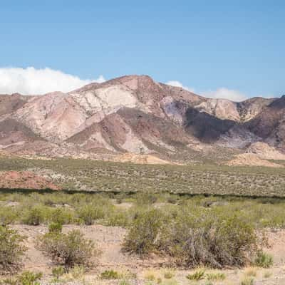 Ruta Provincial 52 northeast of Uspallata, Argentina