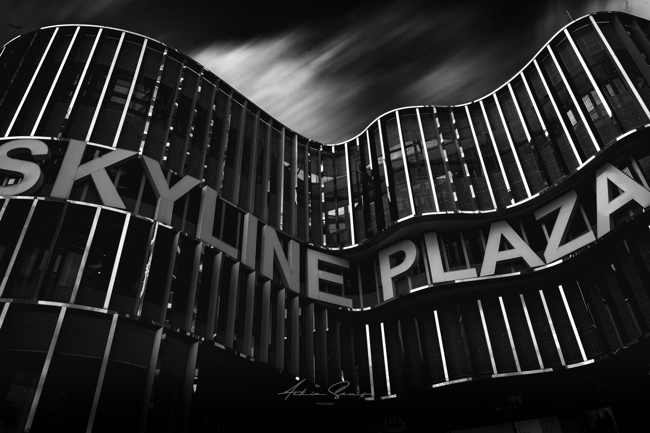 Skyline Plaza, Frankfurt am Main, Germany