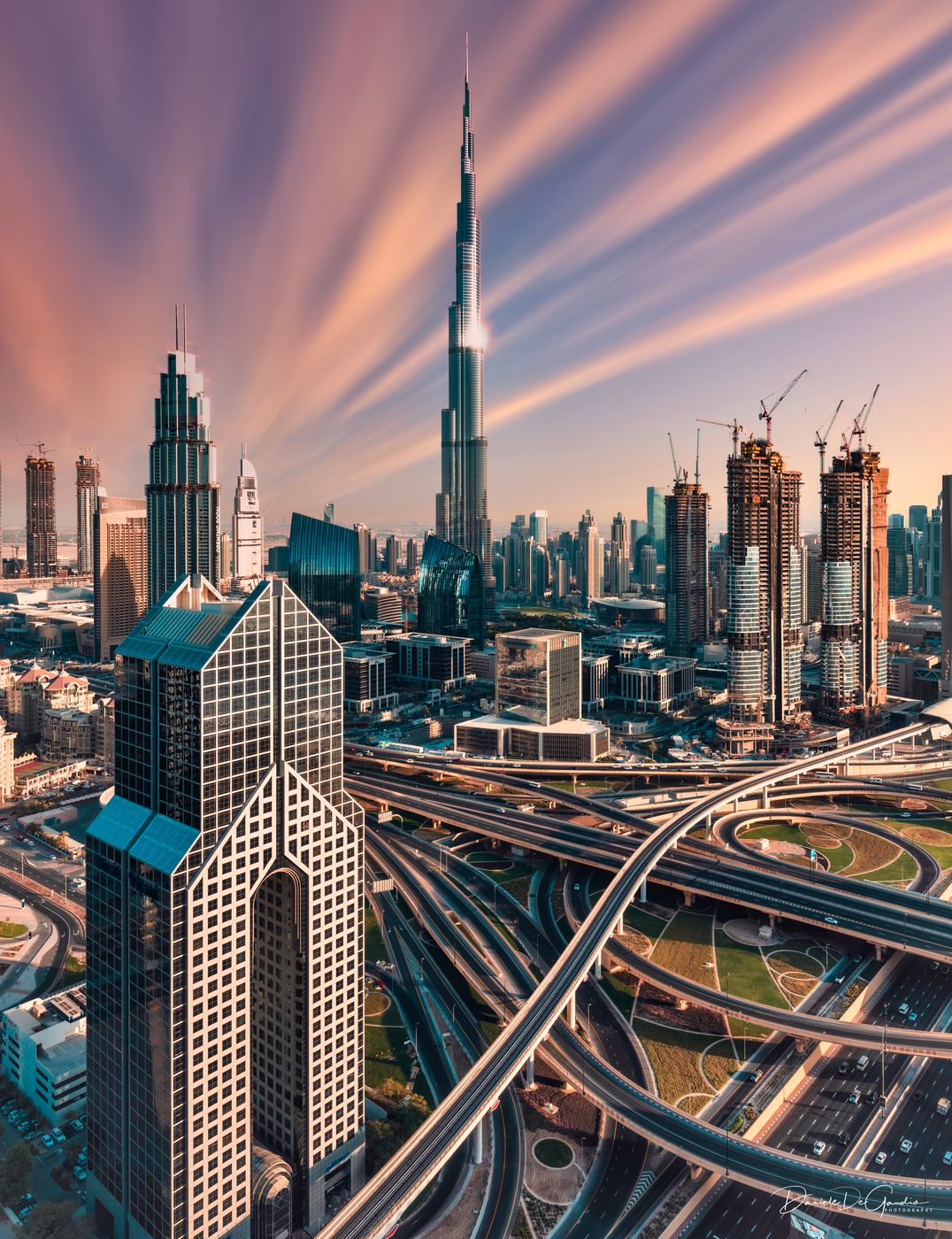 The Best View of Dubai, Burj Khalifa view from Shangri-La, United Arab Emirates