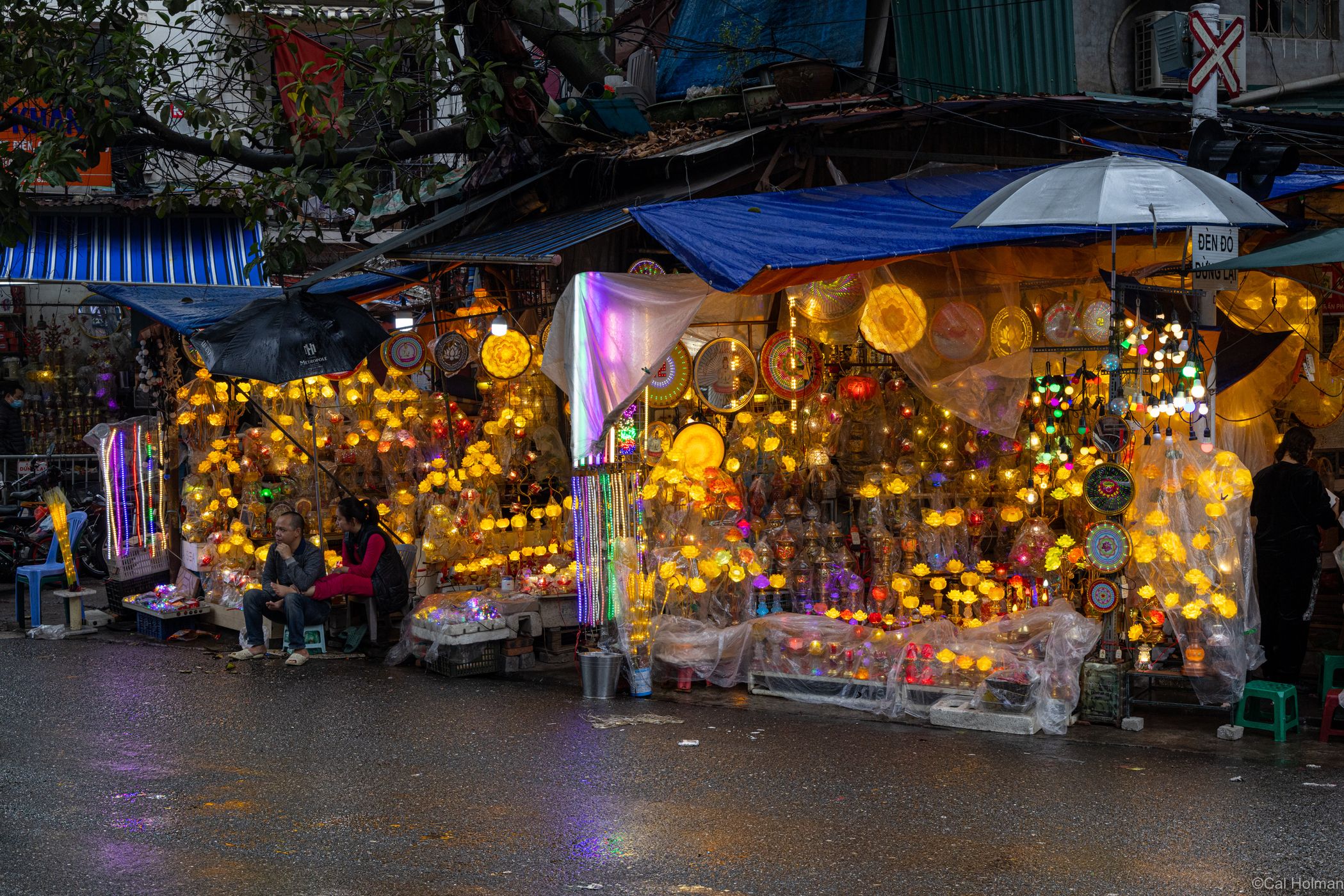 Train Street, Vietnam