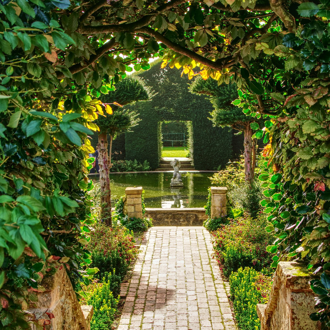 Top Photo Spots at Hidcote Gardens in 2023