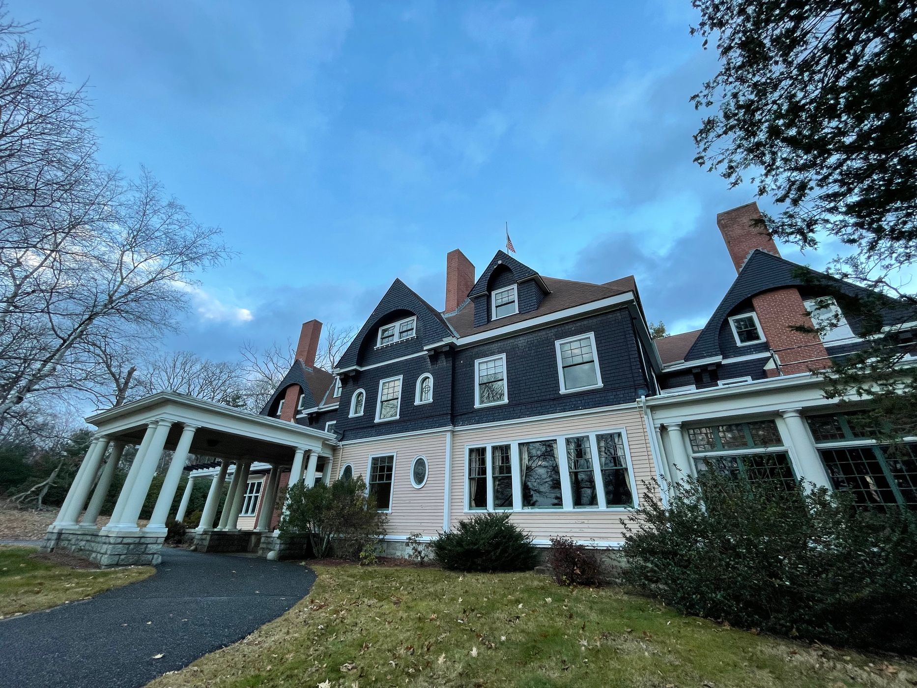 Estate of Mind, USA