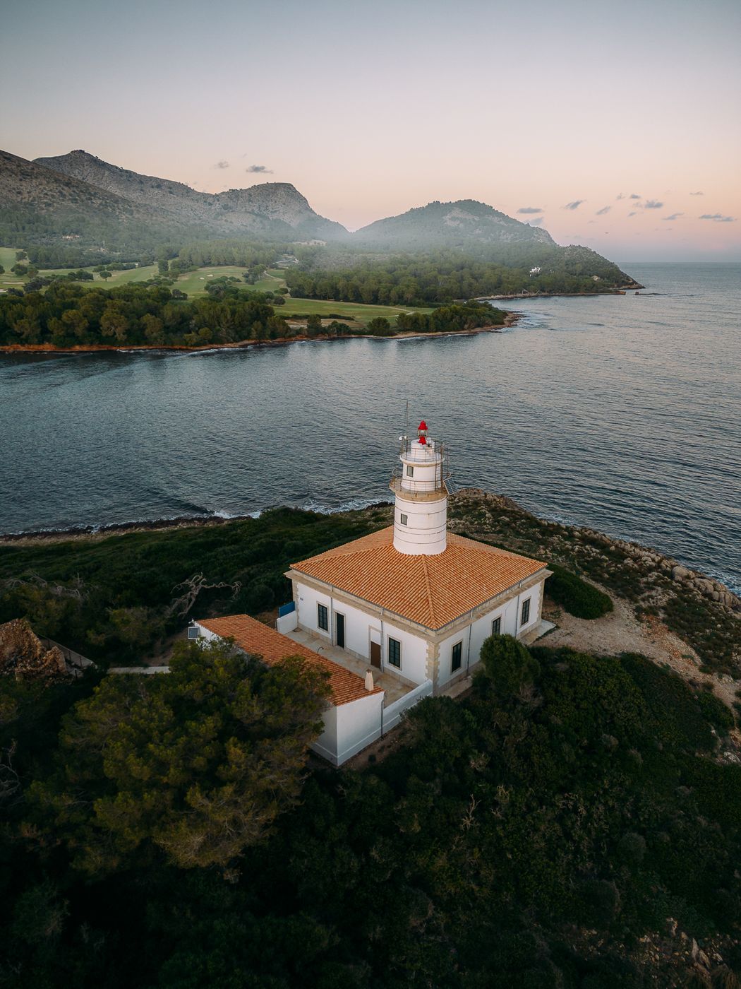 Far d'Alcanada, Spain