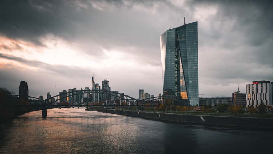 Frankfurt Osthafen - EZB and Skyline