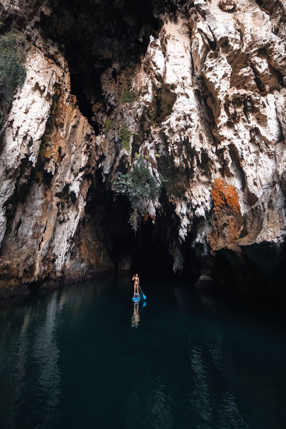 Goa Keramat Cave, Indonesia
