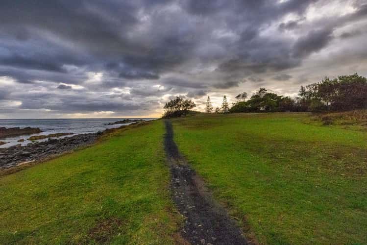 Path to Pebbly Beach, Forster, North Coast, NSW