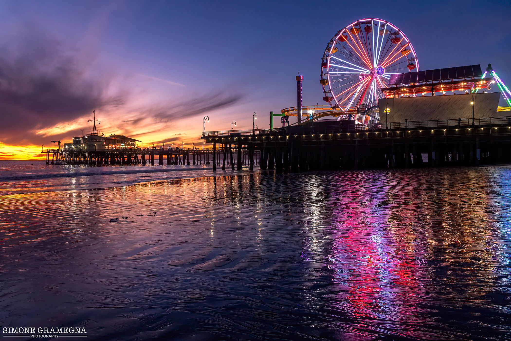Santa Monica Pier, Los Angles, California, USA