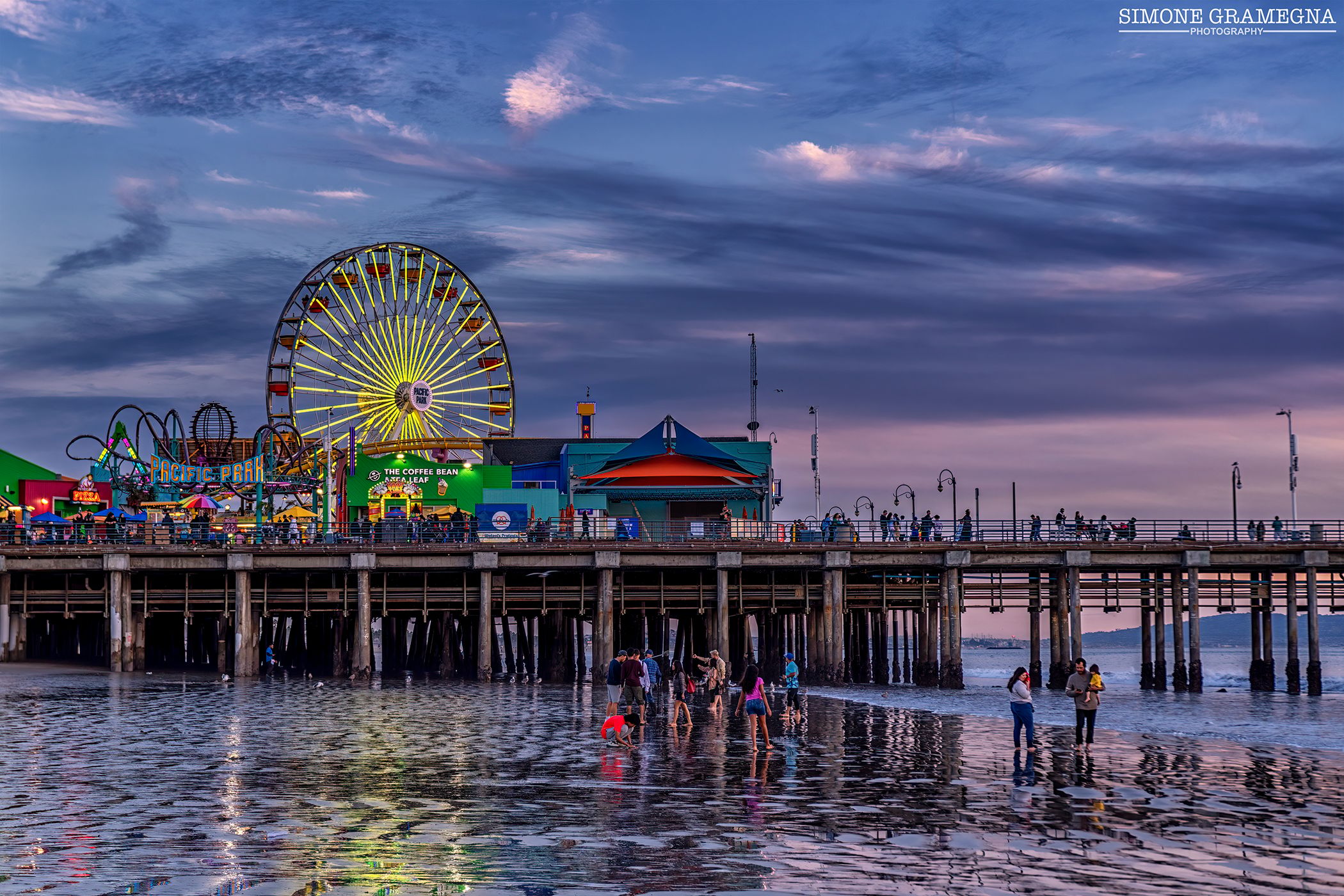 Santa Monica Pier, Los Angles, California, USA