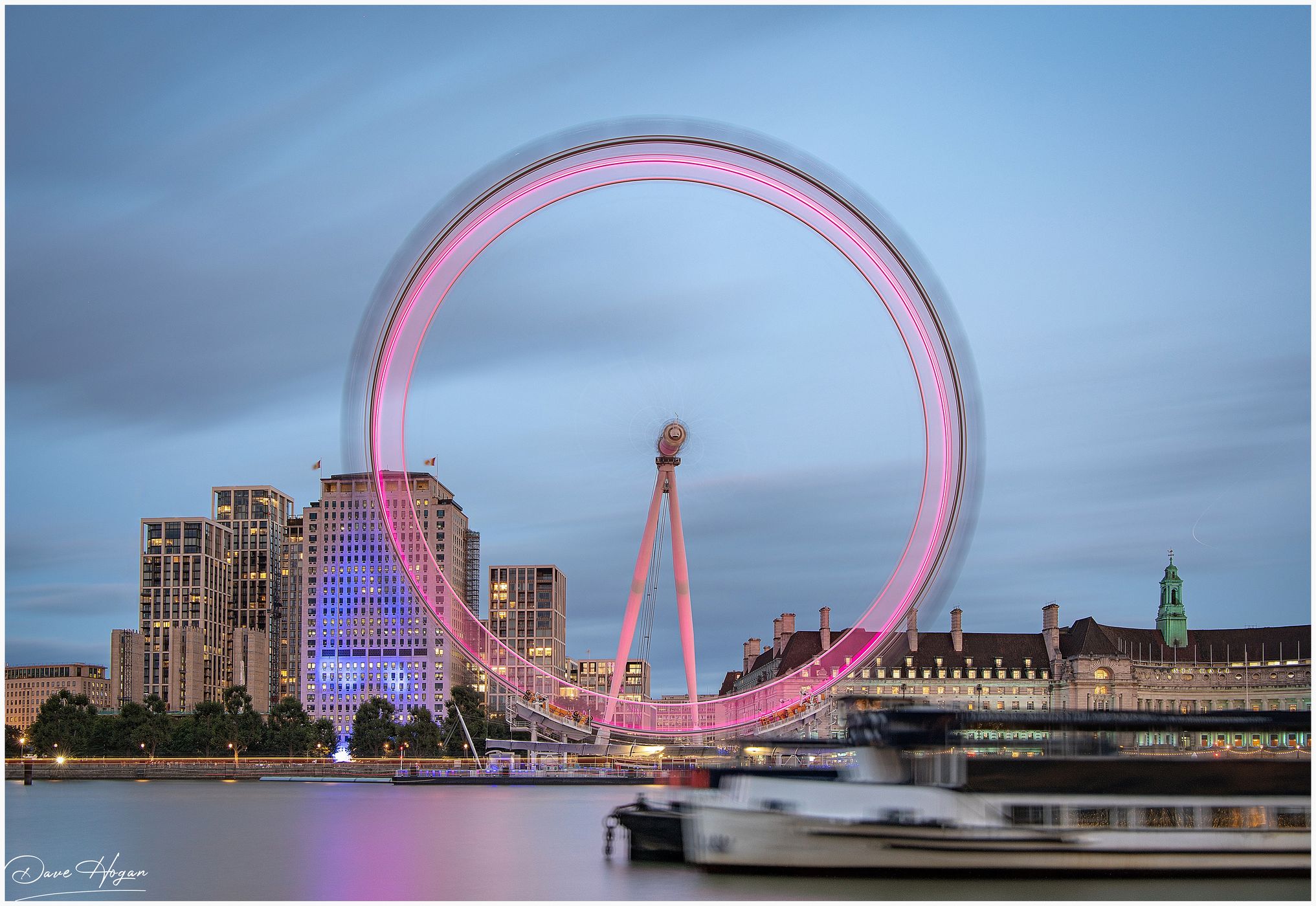 London Eye from Victoria Embankment, London, United Kingdom